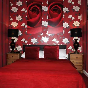 The Edenfield Apartment Blackpool